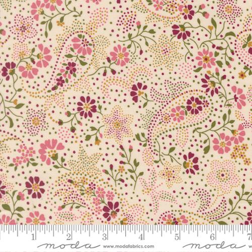 Chelsea Garden Bohemian Flare Paisley in Porcelain 33854 11 Moda