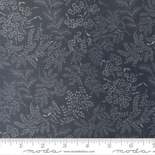 Nantucket Summer Cuddle Navy 55261 23QC Moda