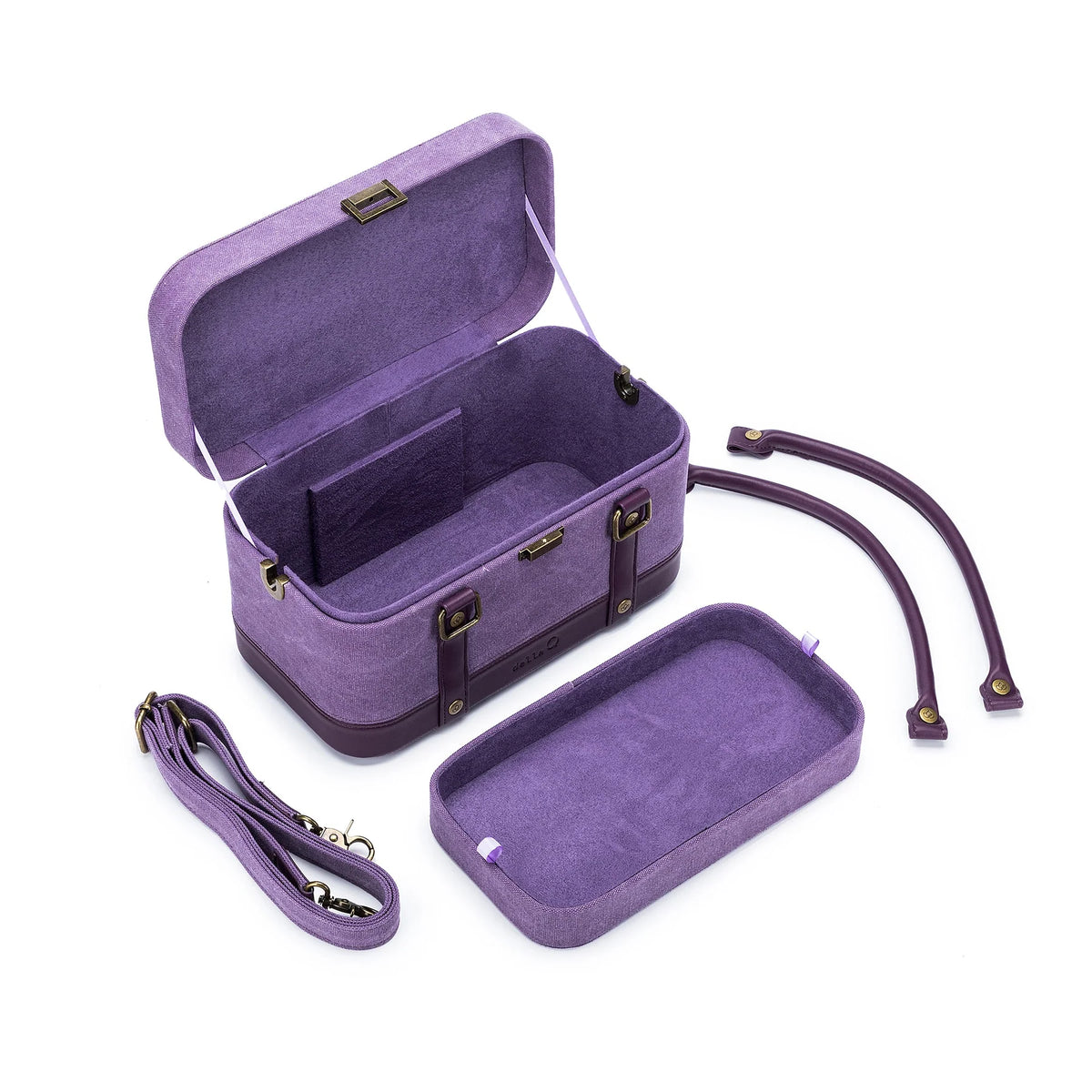 Makers Train Case by DellaQ